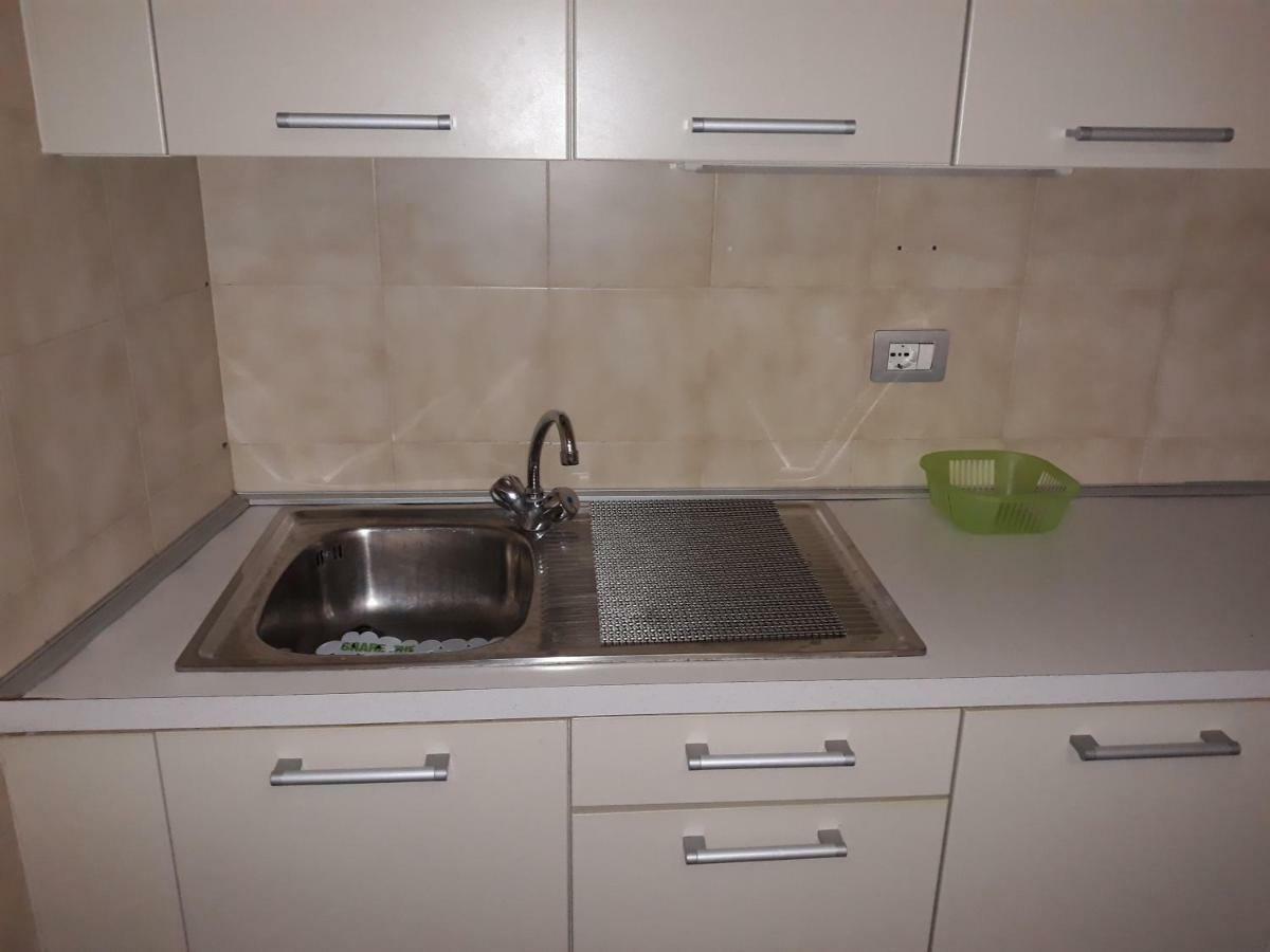 Sport And Relax Apartment Arco Luaran gambar